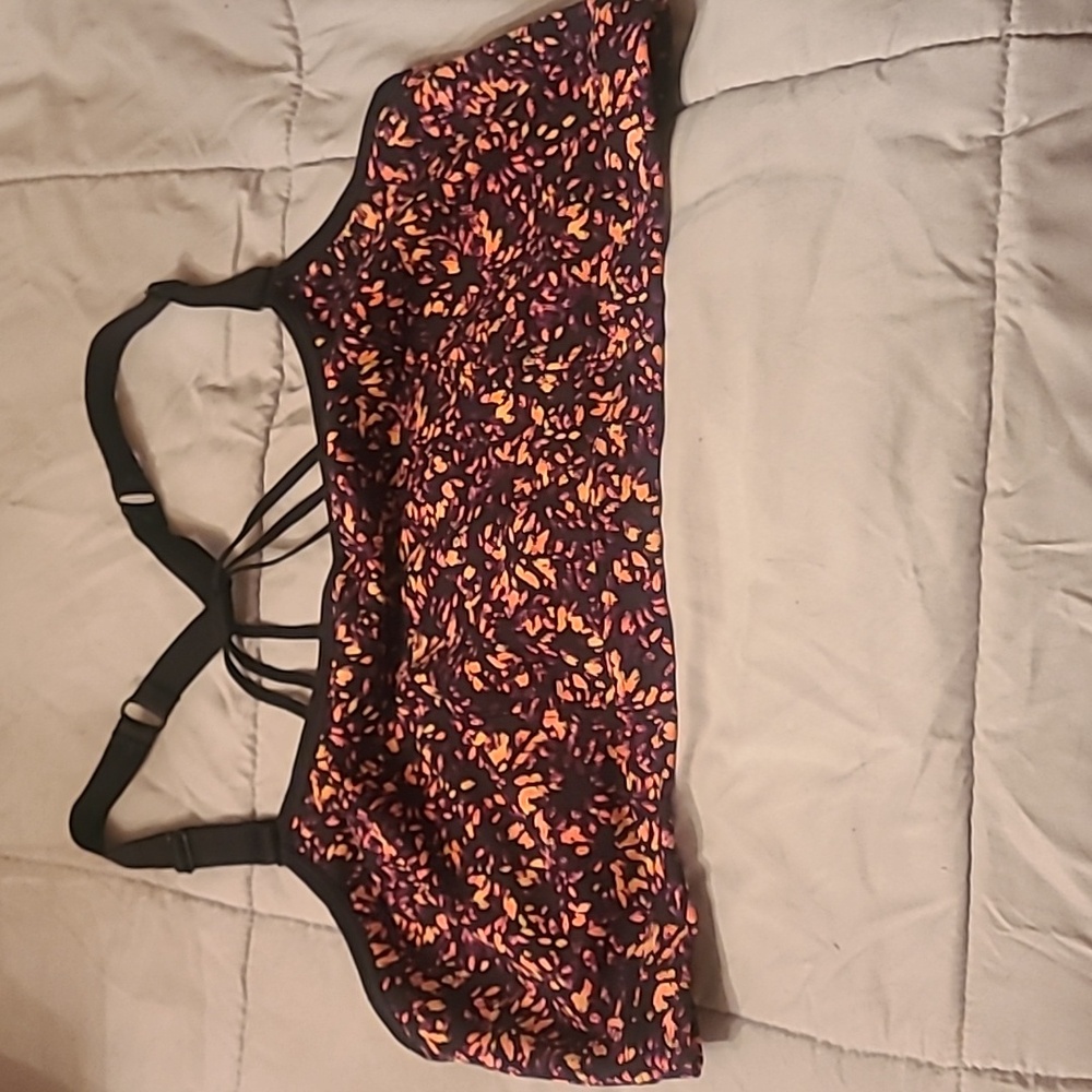 Lane Bryant LIVI Low Impact Sports Bra Strappy Women's 18/20  , multicol…